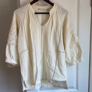 Soft Surroundings Ivory Tunic "Magnolia" with Crochet Details Size Medium